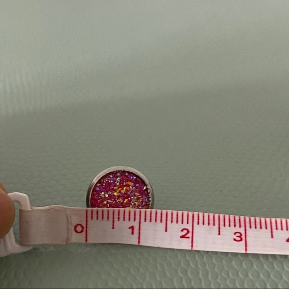 COPY - NEW Stainless Steel Druzy Stud Earrings - … - Picture 7 of 9